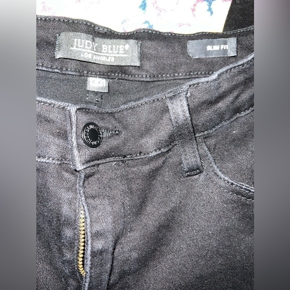 Judy Blue Slim Fit - Picture 6 of 6